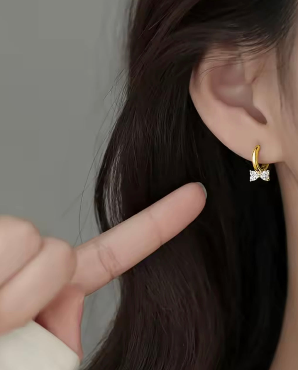 Twinkle Bow Earrings