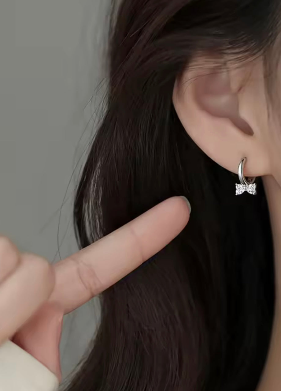 Twinkle Bow Earrings