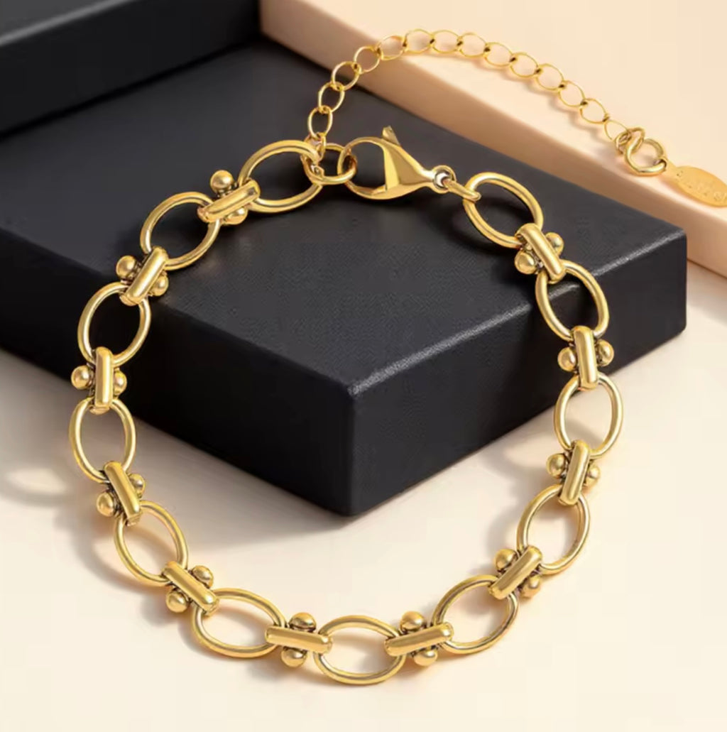 Linked Bracelet