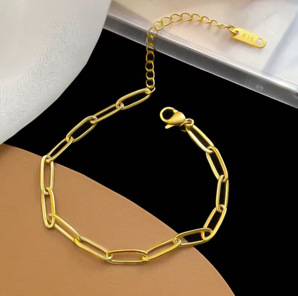 Paperclip Link Bracelet