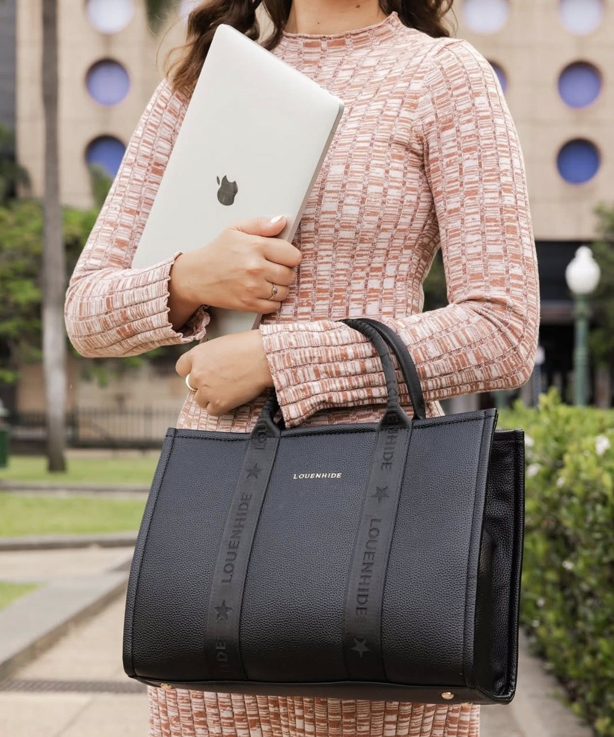 Louenhide Manhattan Bag