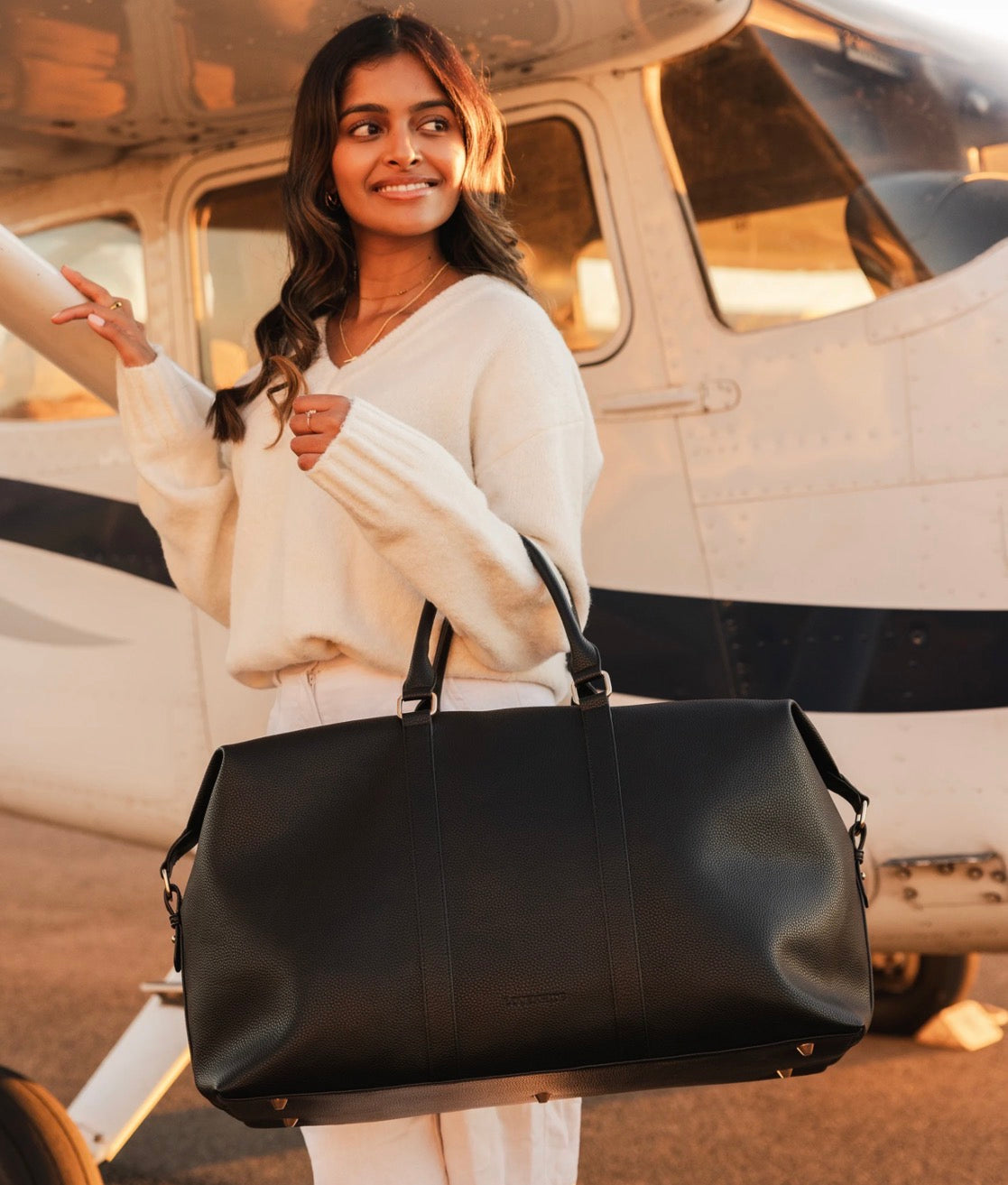 The Boston Louenhide Travel Bag