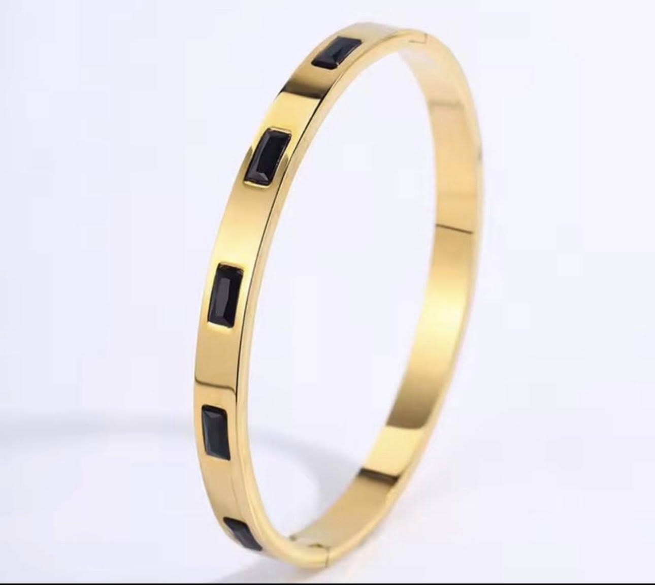 Polished & Pretty Bangle Bracelet