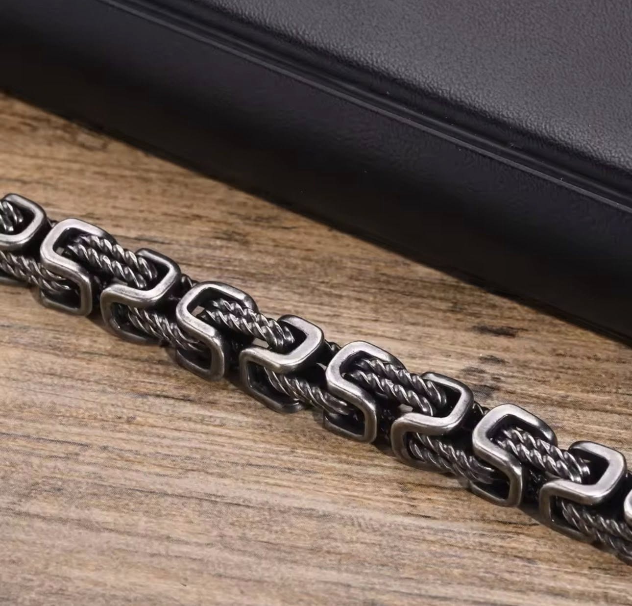 The Cable Car Bracelet