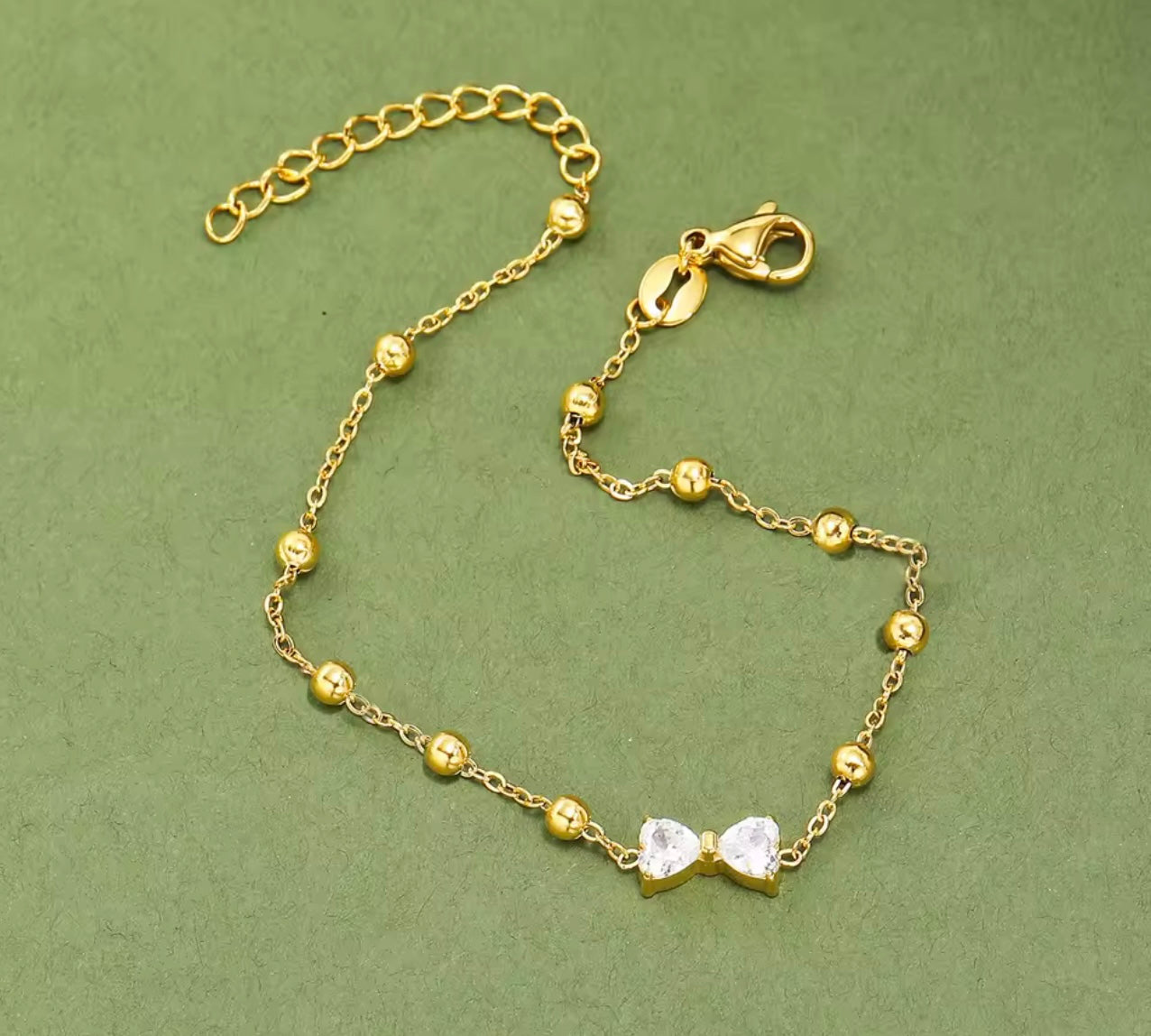 Bow-tiful Surprise Bracelet