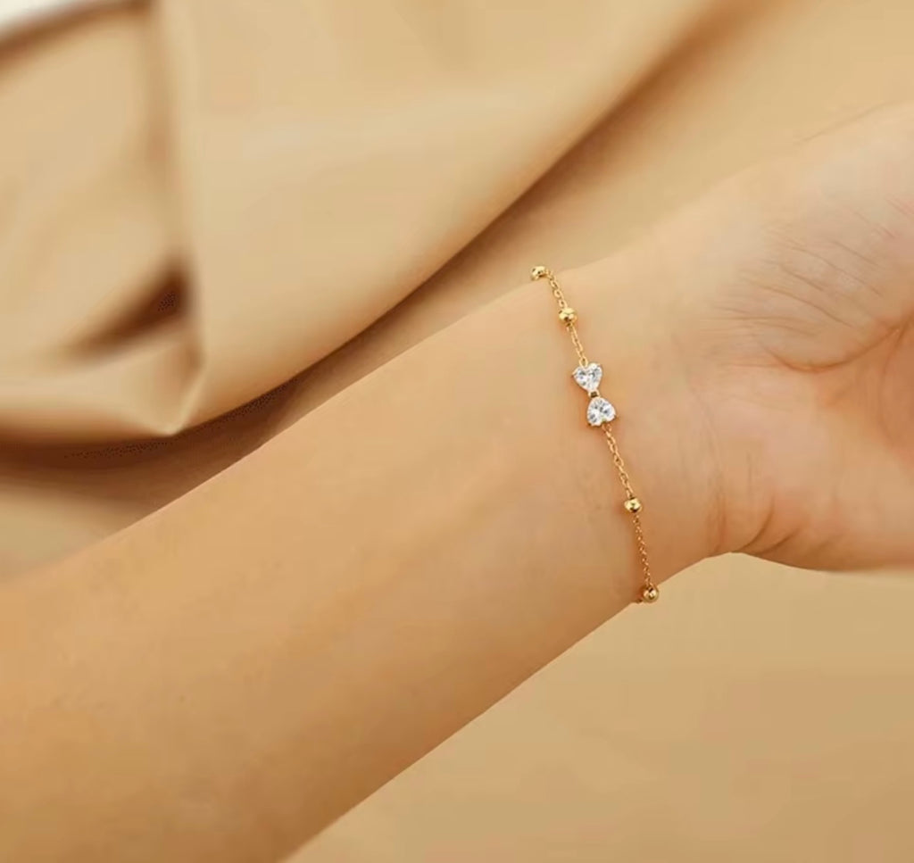 Bow-tiful Surprise Bracelet