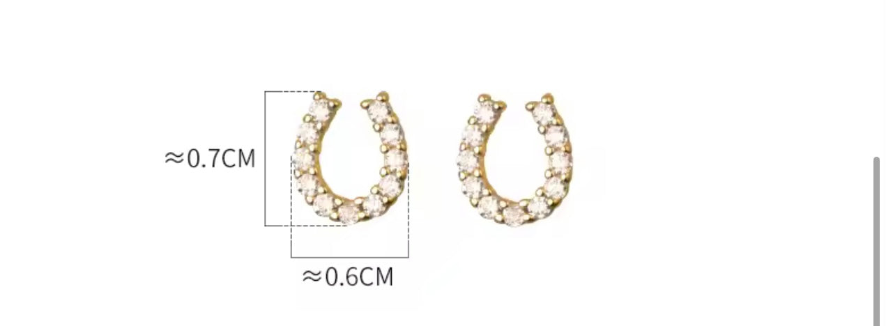 Horseshoe Pave Studs