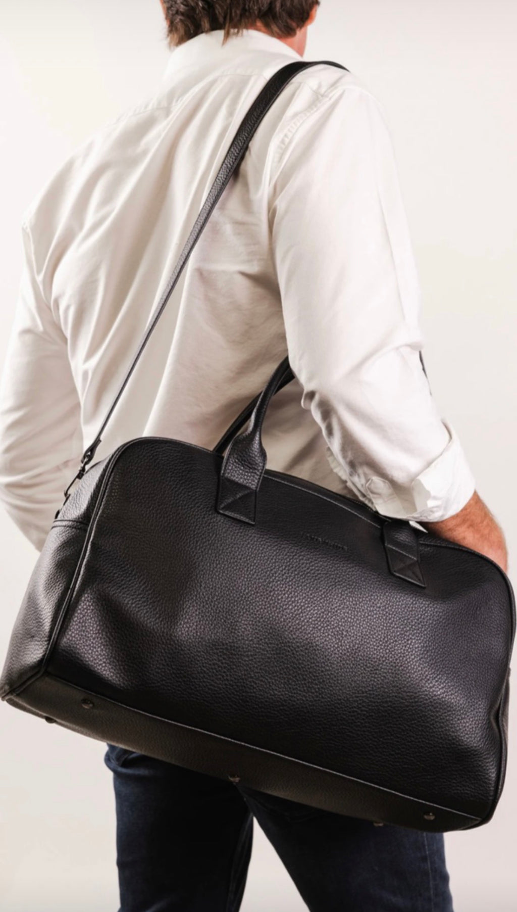 The Boston Louenhide Travel Bag
