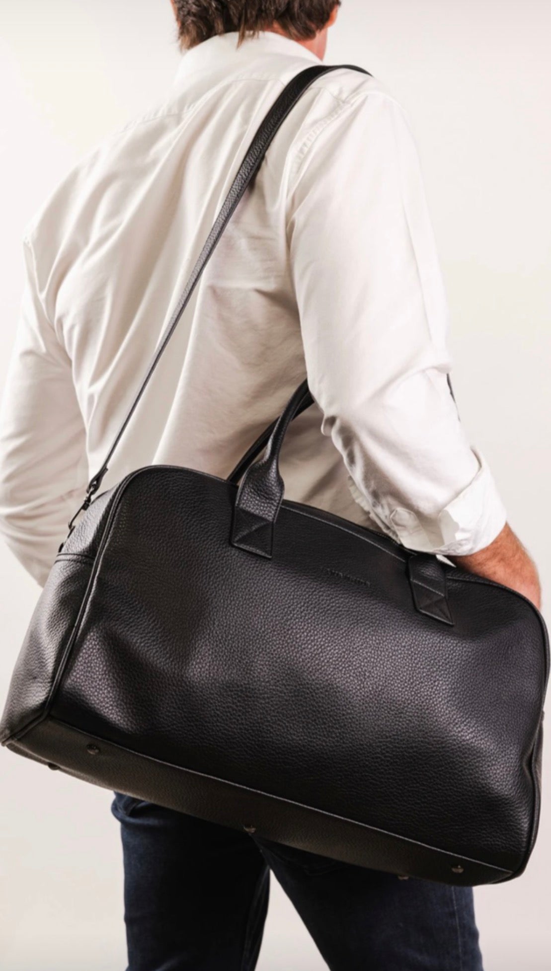The Boston Louenhide Travel Bag