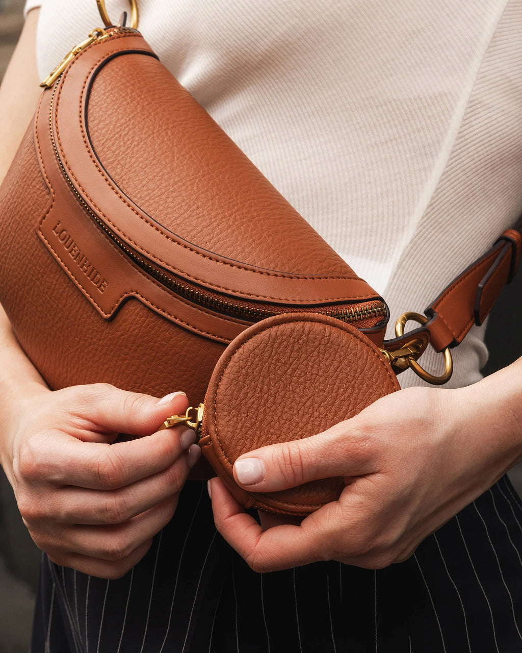Joey Sling Louenhide Bag