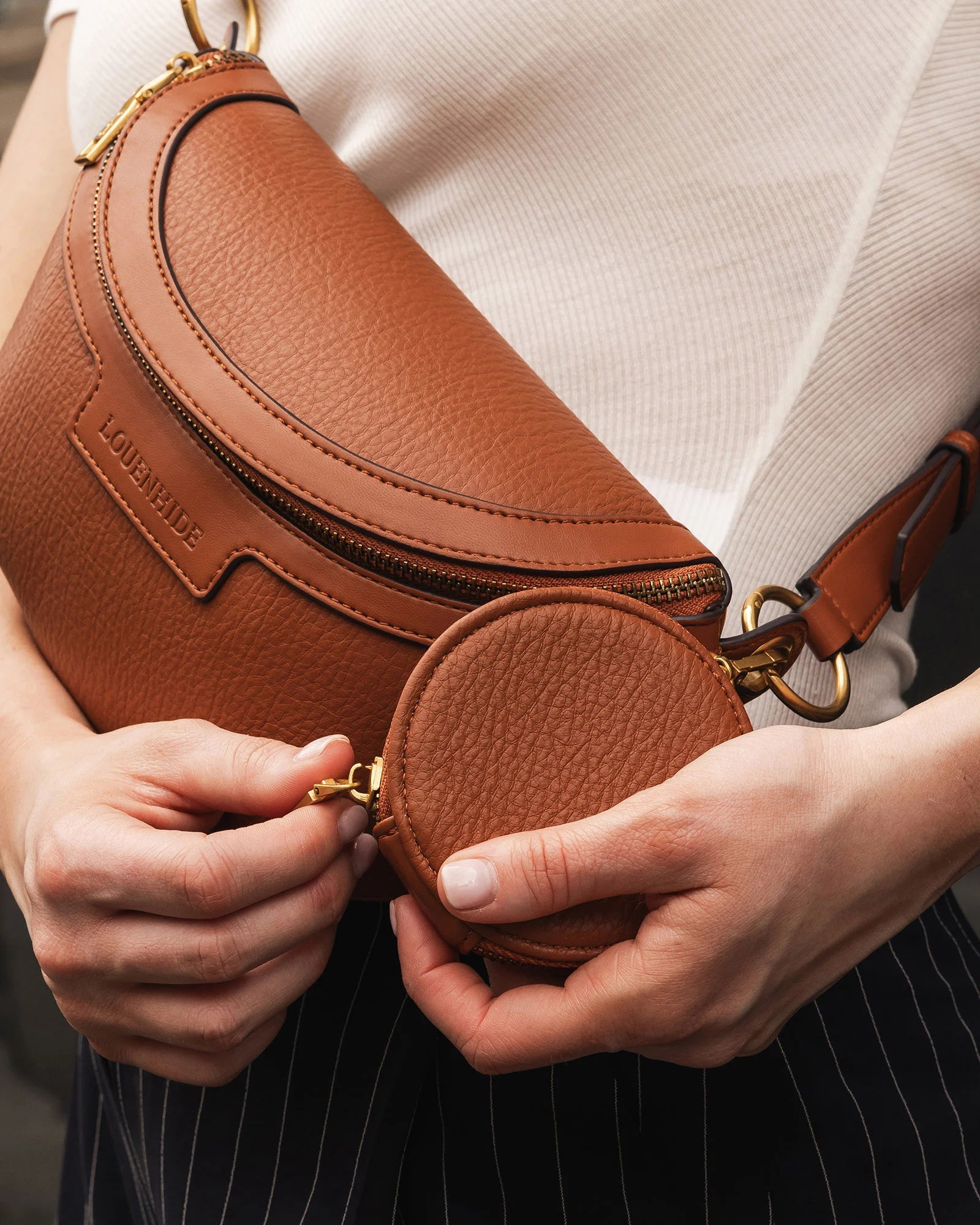Joey Sling Louenhide Bag